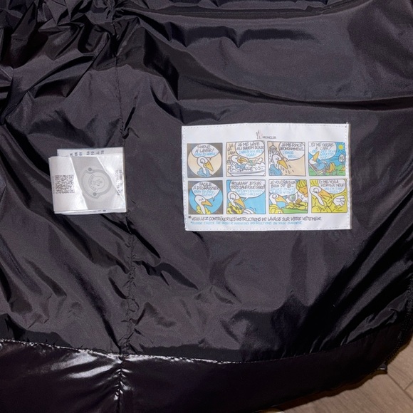 Black Moncler Vest - Picture 2 of 4